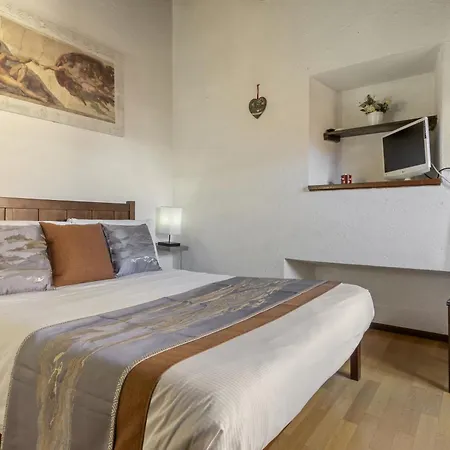 Pantheon Penthouse Appartamento